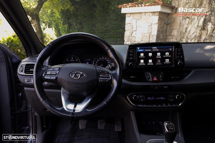 Hyundai i30 SW 1.6 CRDi Style+Navi - 33