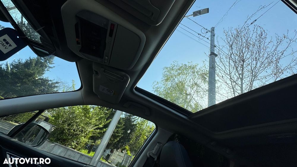 Subaru Forester 2.0 e-Boxer MHEV LinearTronic Premium - 4