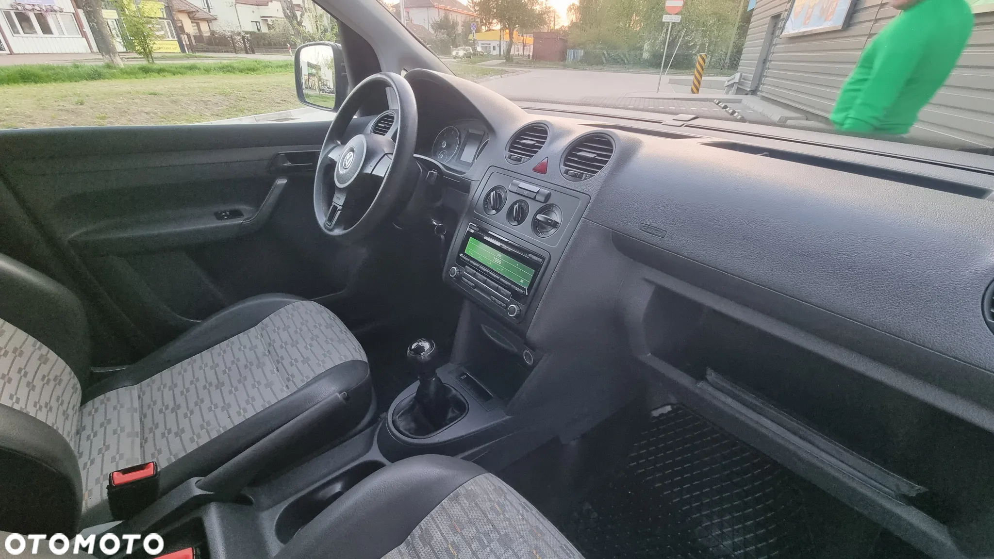 Volkswagen Caddy - 21