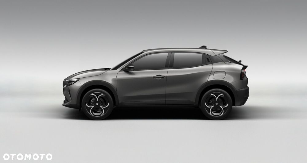 Alfa Romeo Junior 54kWh - 2