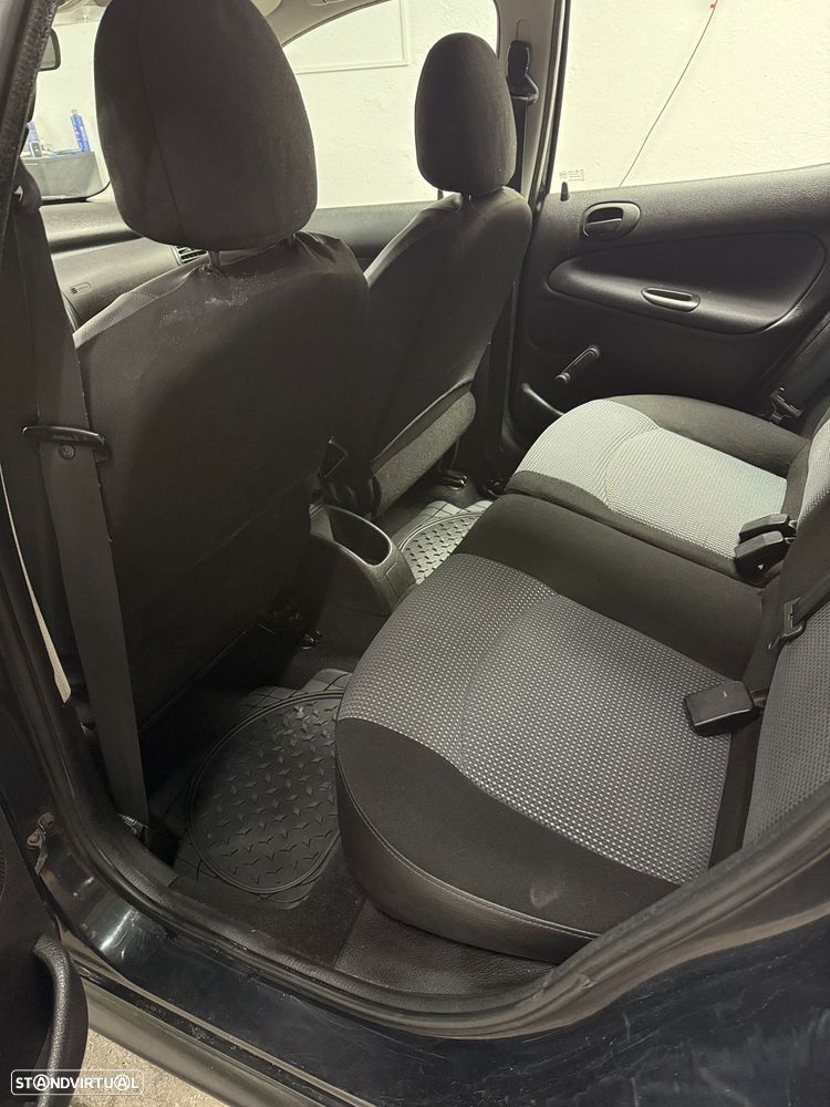 Peugeot 206 1.1 XR - 6