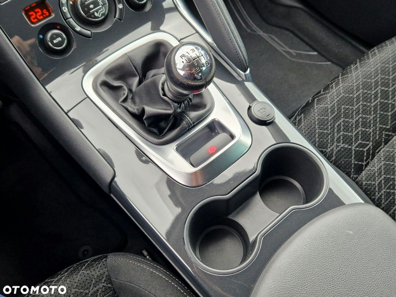 Peugeot 3008 - 34