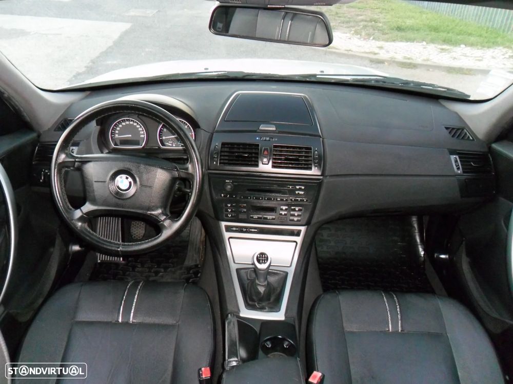 BMW X3 2.0 d SE - 4