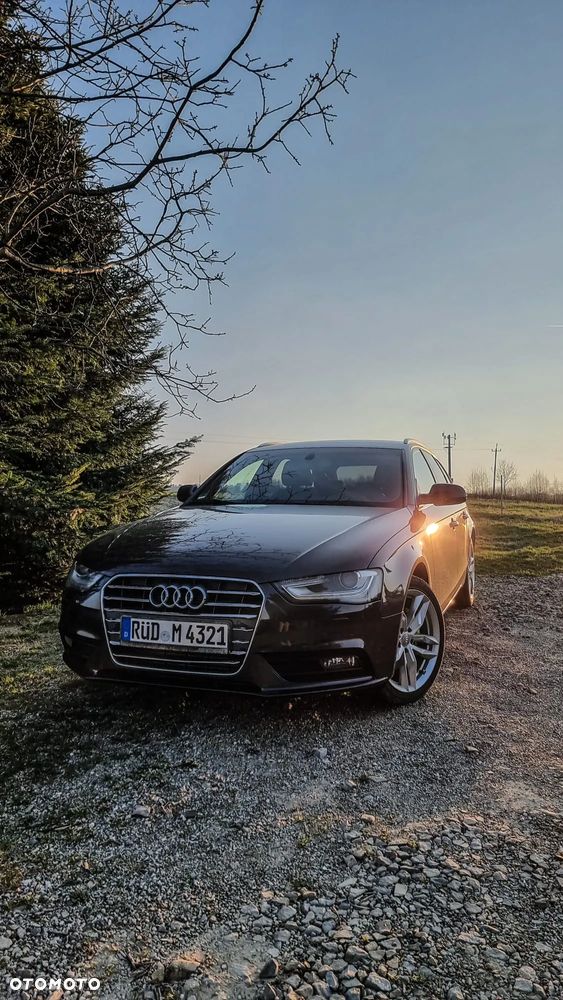 Audi A4 Avant 2.0 TDI DPF multitronic Ambiente - 2
