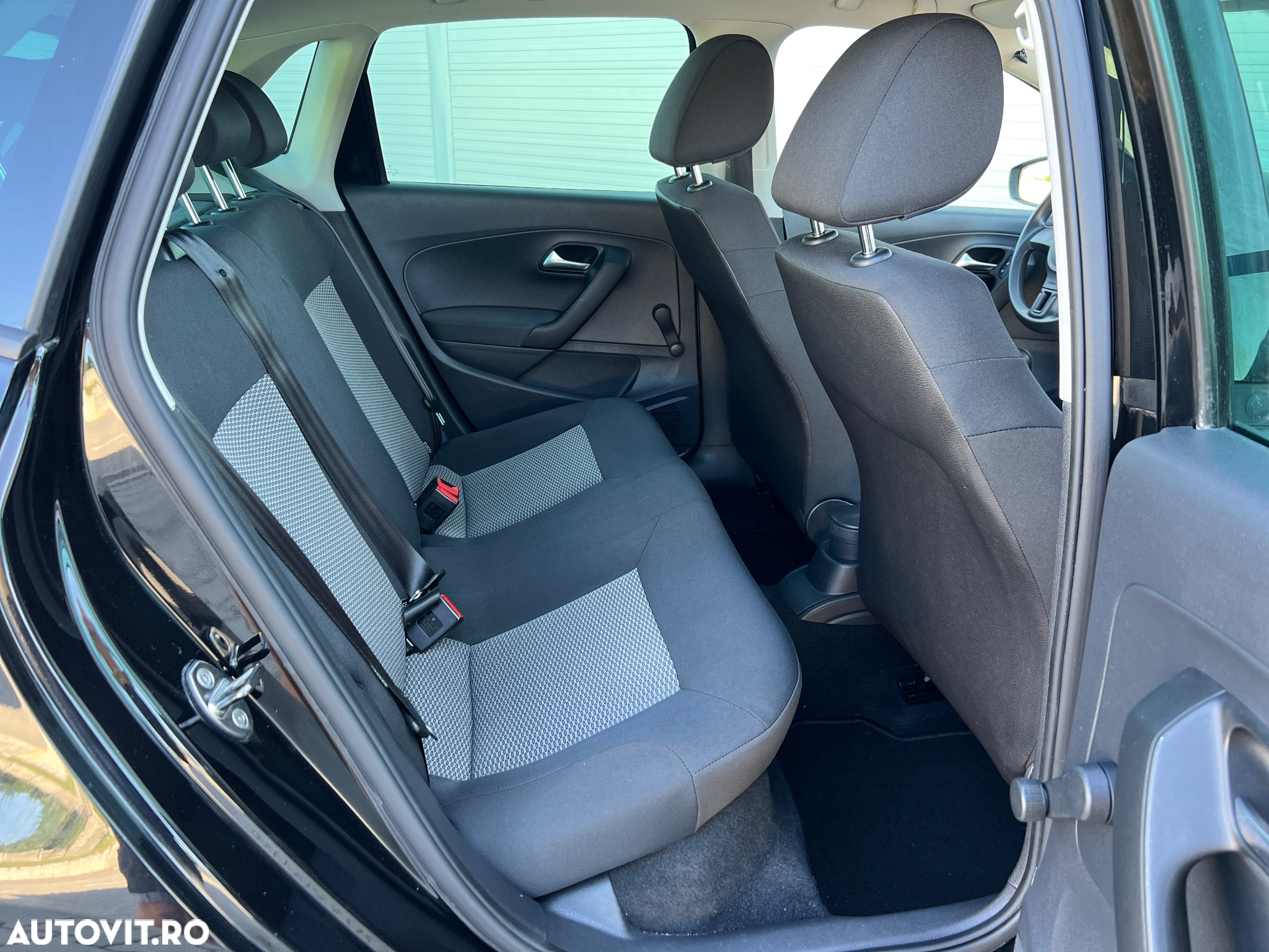 Volkswagen Polo 1.2 Tour Edition - 11