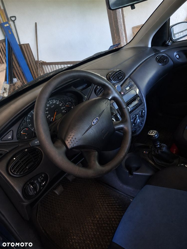 Ford Focus - 3