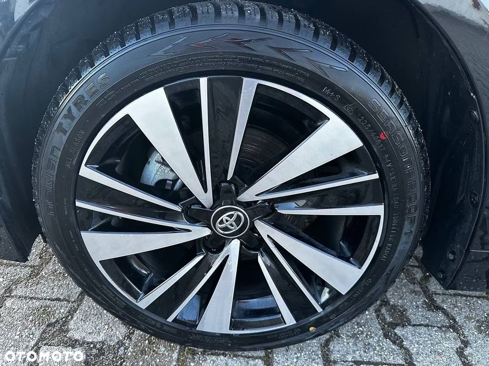Toyota Corolla 1.8 Hybrid Executive - 33