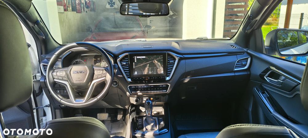 Isuzu D-Max - 10