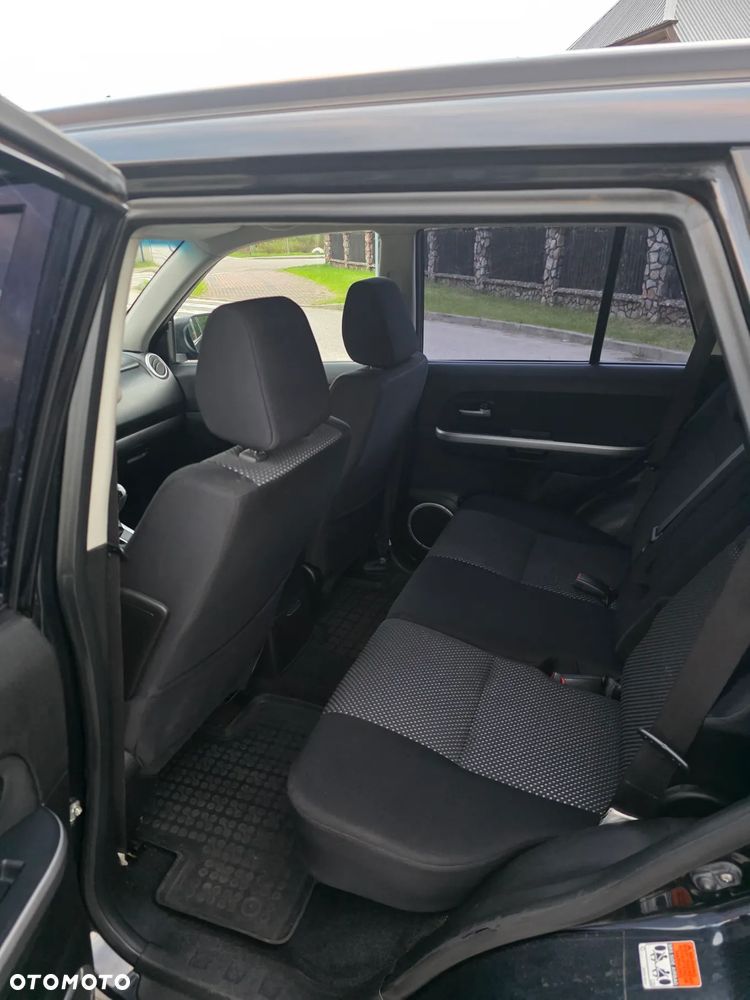 Suzuki Grand Vitara 1.9 DDiS - 13