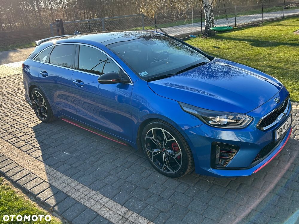 Kia ProCeed - 12