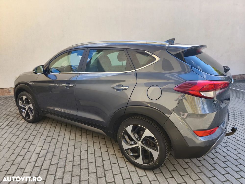 Hyundai Tucson 2.0 CRDI 4WD Automatik Premium - 5