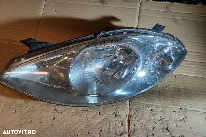 Far stanga A1698200361 Mercedes-Benz A-Class W169  [din 2004 pana  2008] seria Hatchback 5-usi A 18 - 8