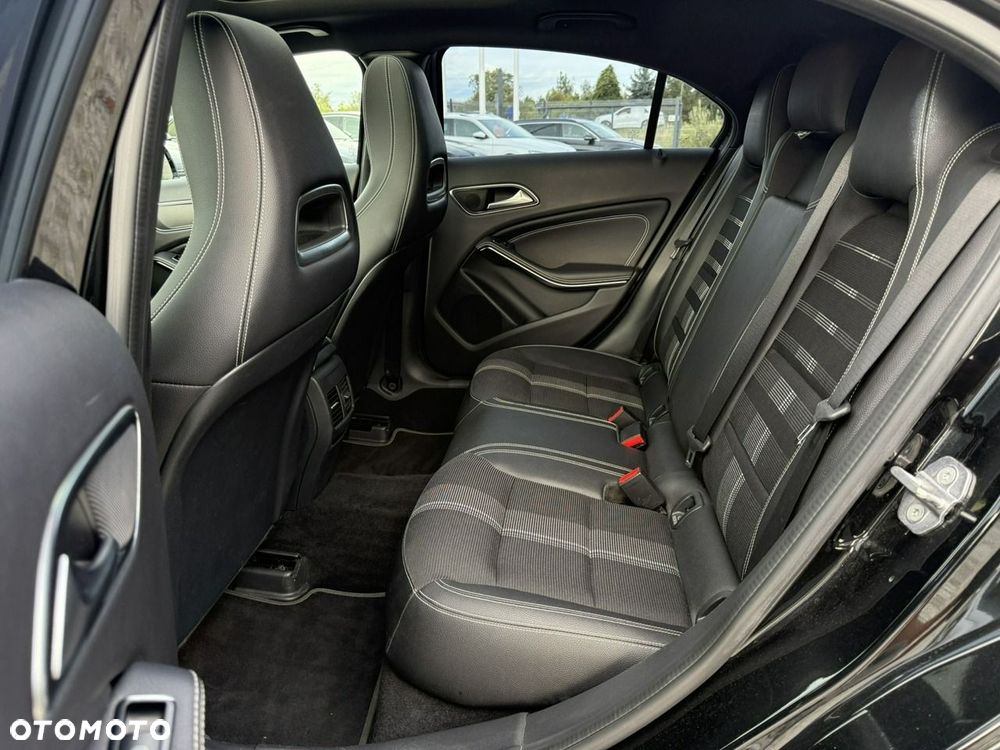 Mercedes-Benz Klasa A 180 d Style 7G-DCT - 19