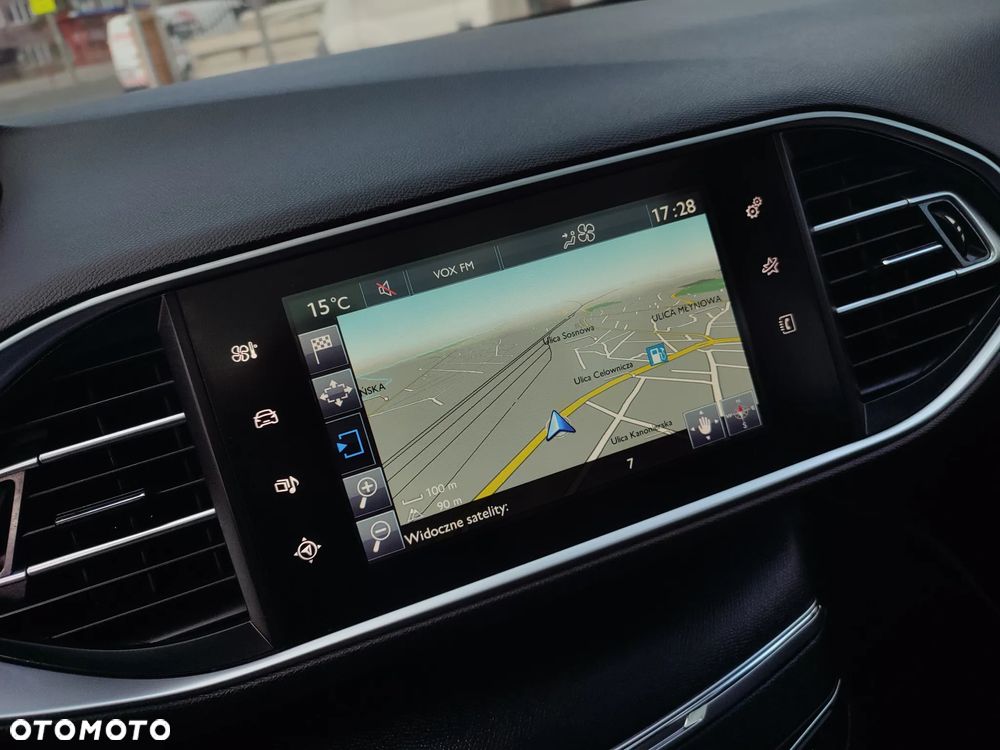 Peugeot 308 PureTech 130 EAT6 Stop & Start GT-Line Edition - 32