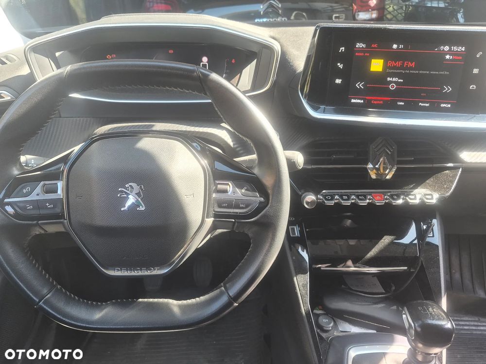 Peugeot 2008 PureTech 130 GPF Stop&Start Allure - 10