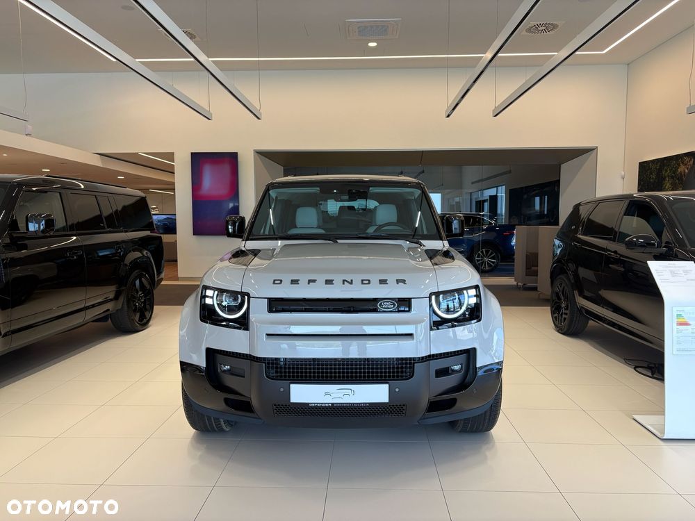 Land Rover Defender 3.0 D350 mHEV X-Dynamic SE - 4