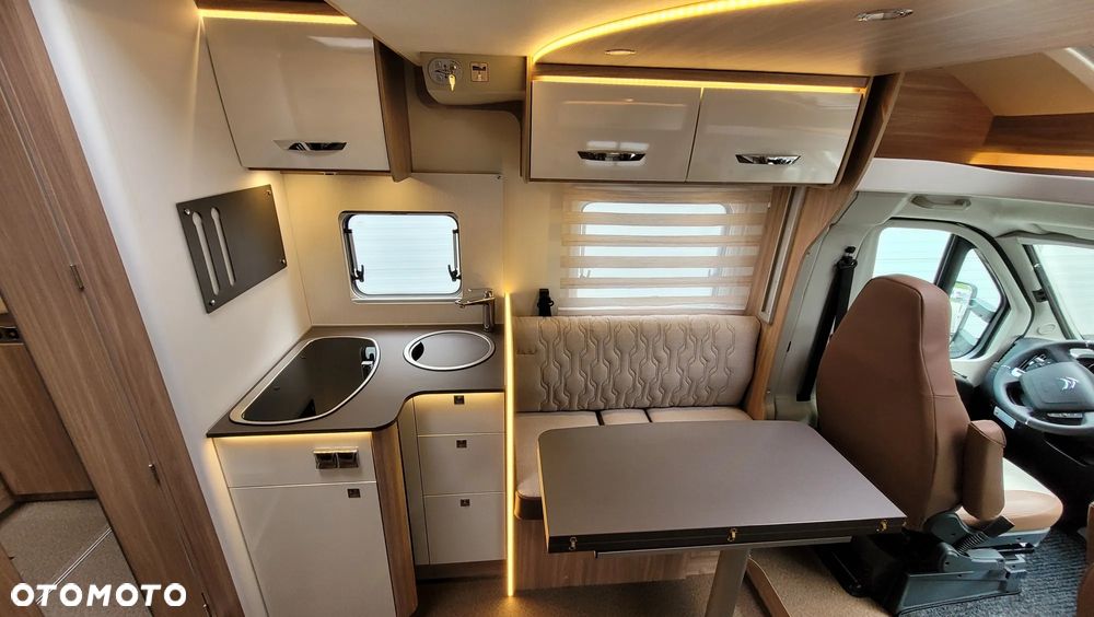 Burstner LIMITED IT 727 G | MAX DOPOSAŻONY | wersja LIMITED, klimatyzacja, markiza, bagażnik, kamera, wersja zimowa - 8