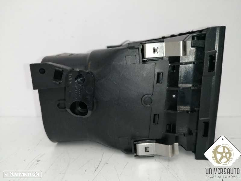 GRELHA VENTILADORA VOLKSWAGEN TOUAREG 2005 - 4