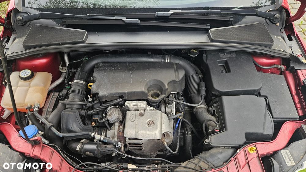 Ford Focus 1.0 EcoBoost Trend - 31