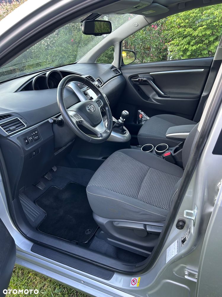 Toyota Verso 1.6 D-4D Prestige 7os - 5