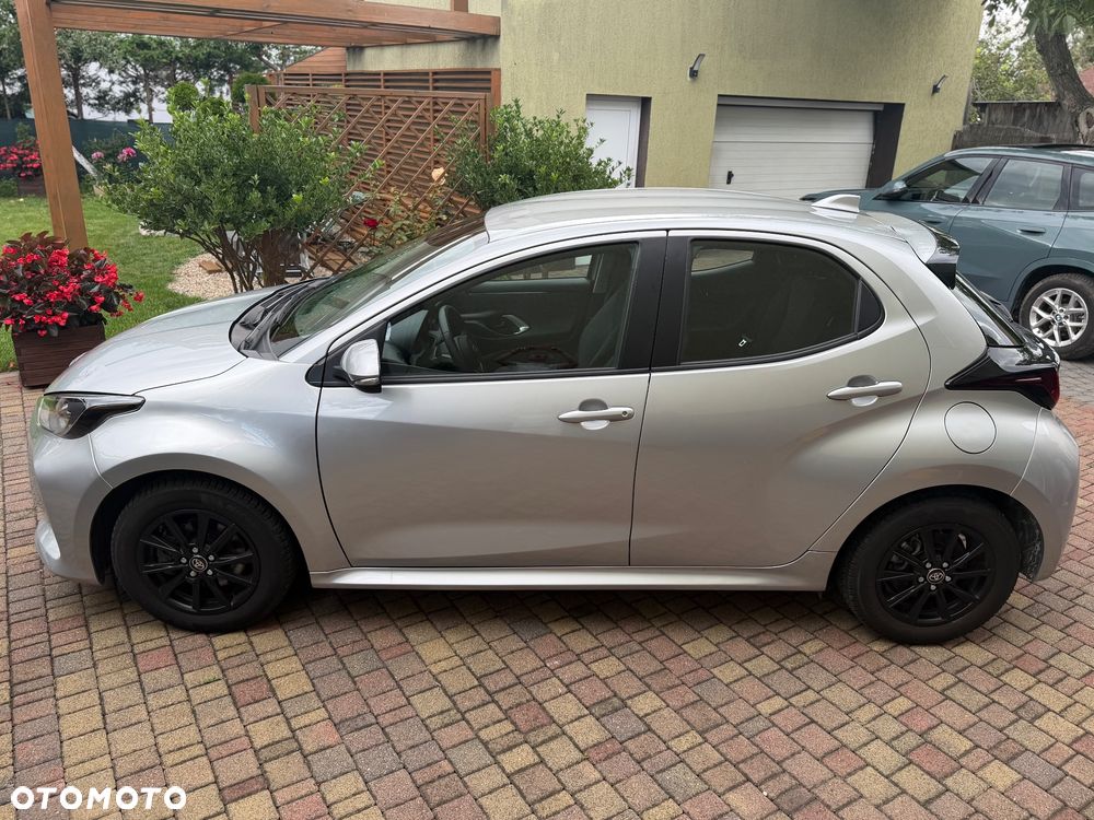 Toyota Yaris Hybrid 1.5 Selection Style - 11