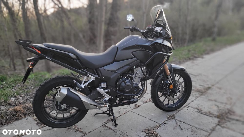 Honda CB - 12