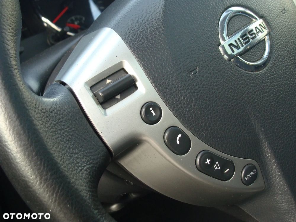 Nissan Qashqai - 38