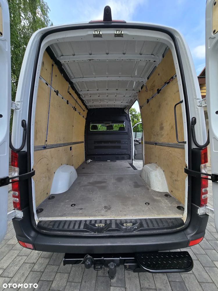 Mercedes-Benz Sprinter - 20