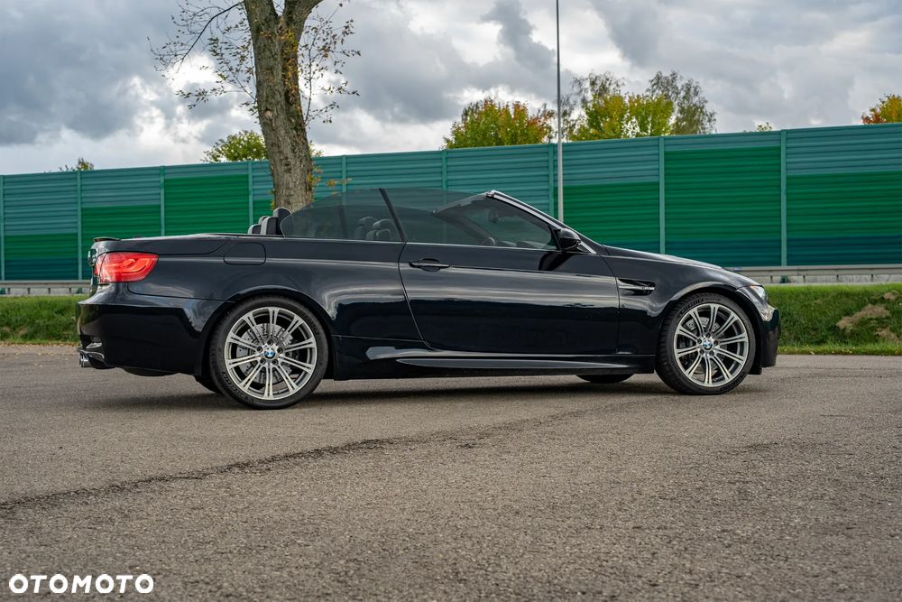 BMW M3 2010 photo 5