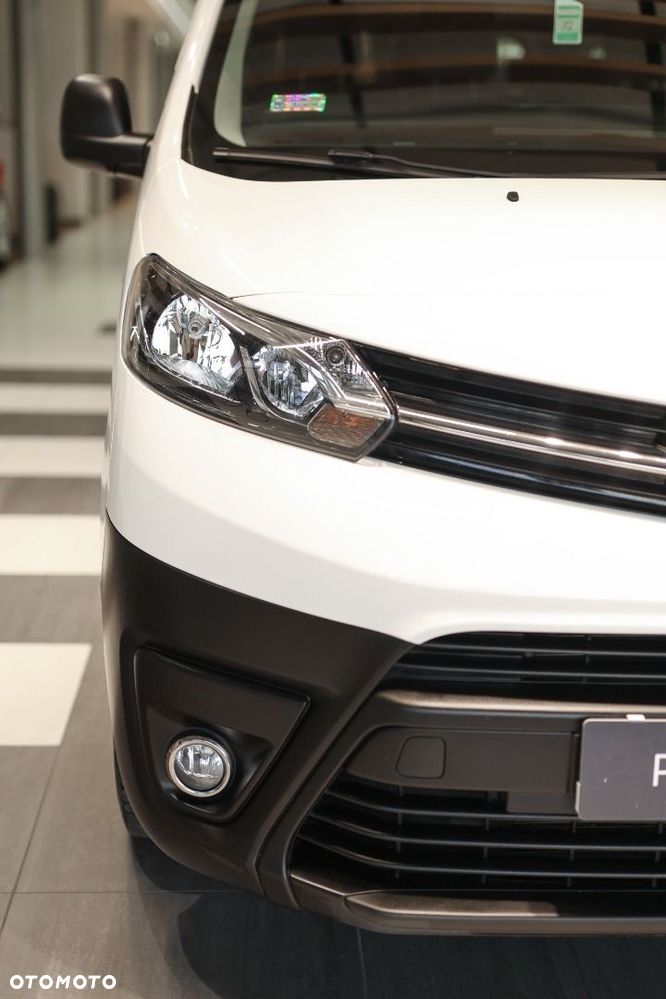 Toyota Proace Verso - 10
