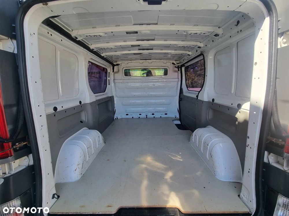 Renault Trafic - 9