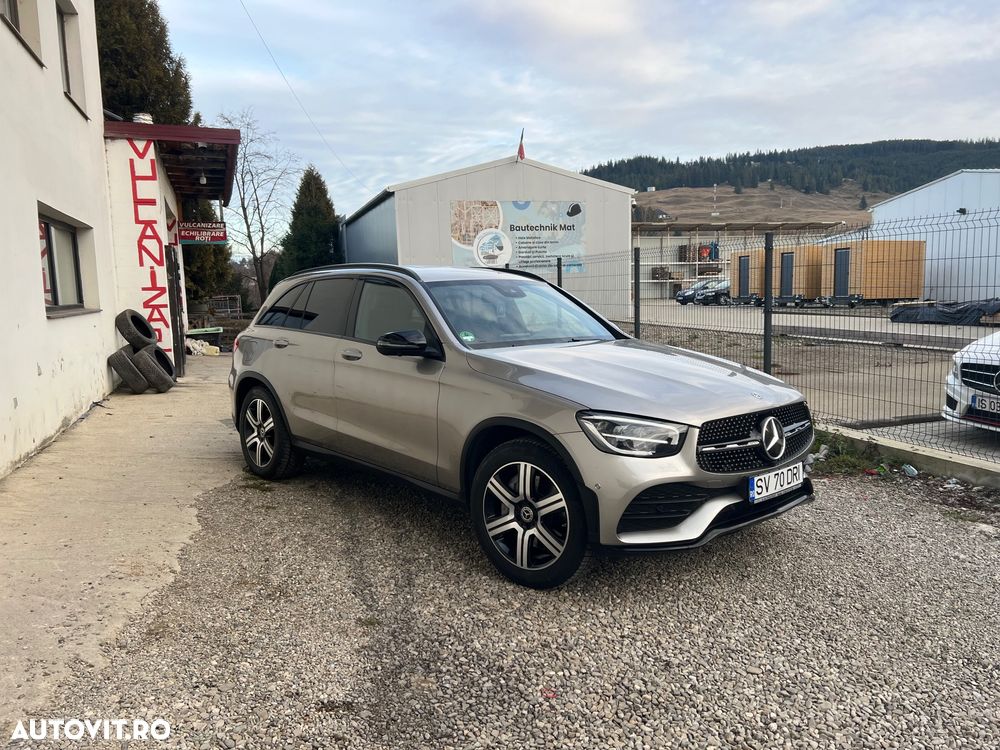 Mercedes-Benz GLC 220 d 4Matic 9G-TRONIC AMG Line - 1