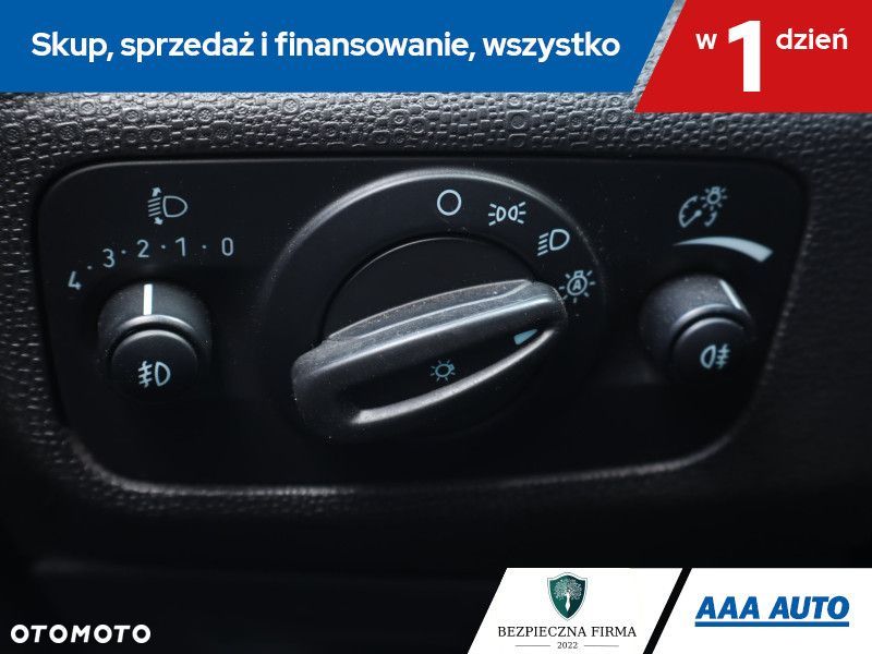 Ford EcoSport - 18