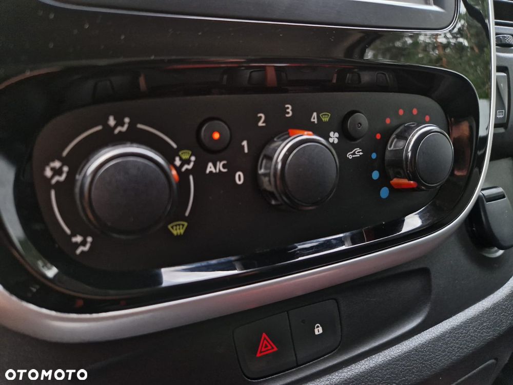 Renault Trafic - 20