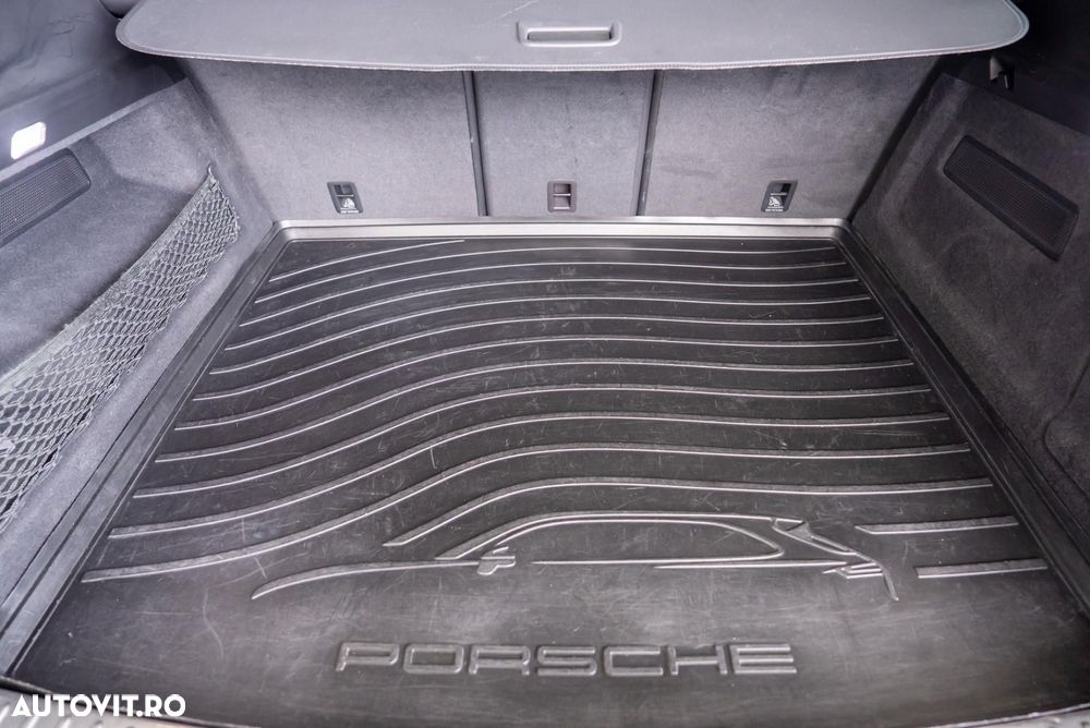 Porsche Cayenne Tiptronic S - 11
