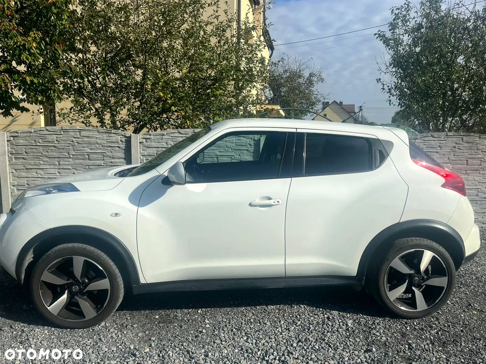 Nissan Juke 2014 photo 2