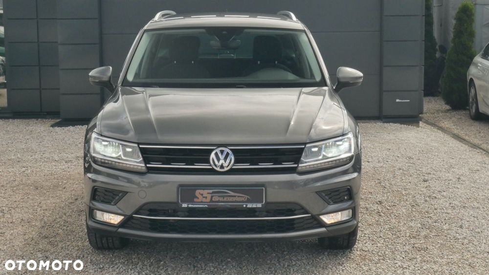 Volkswagen Tiguan - 4