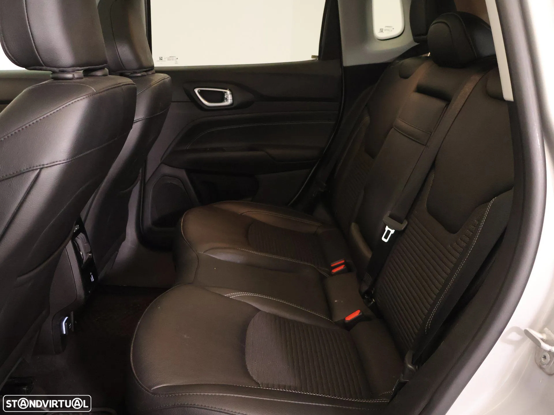 Jeep Compass 1.3 TG 4Xe Limited S - 13