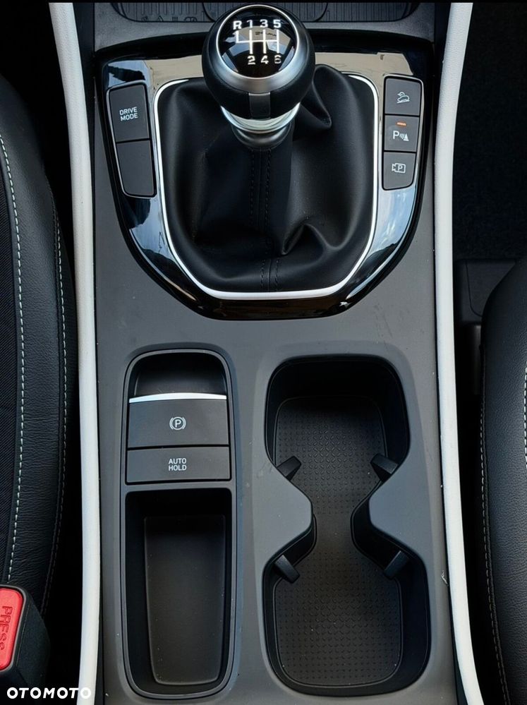 Hyundai Tucson - 31