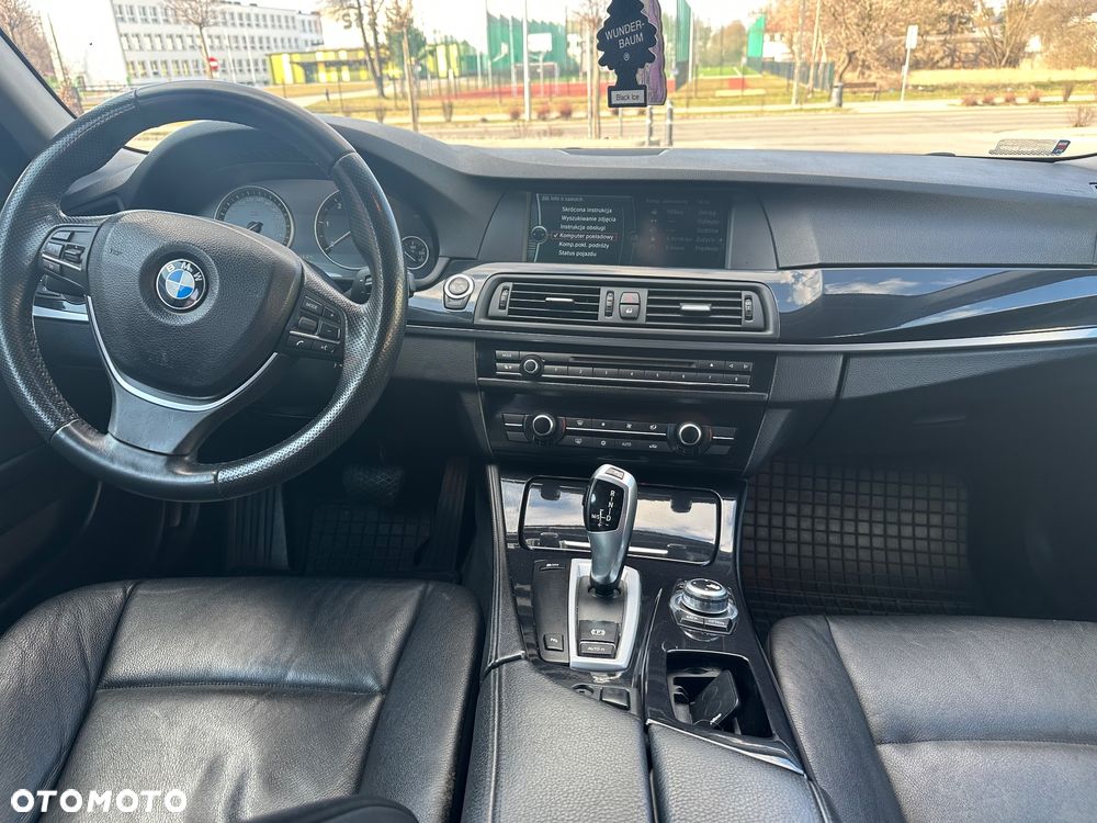 BMW Seria 5 520d - 7