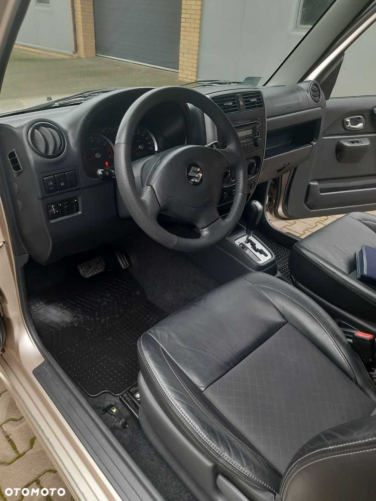Suzuki Jimny - 4