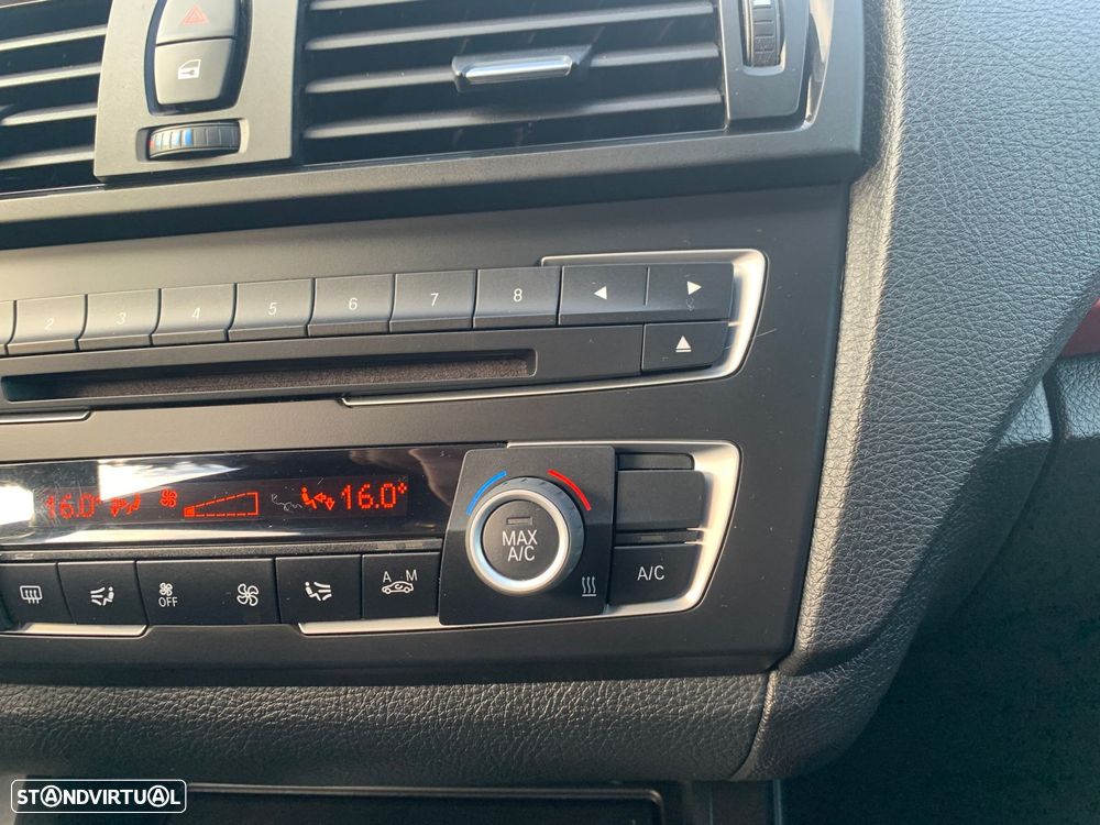 BMW 220 d Coupe Pack M - 36