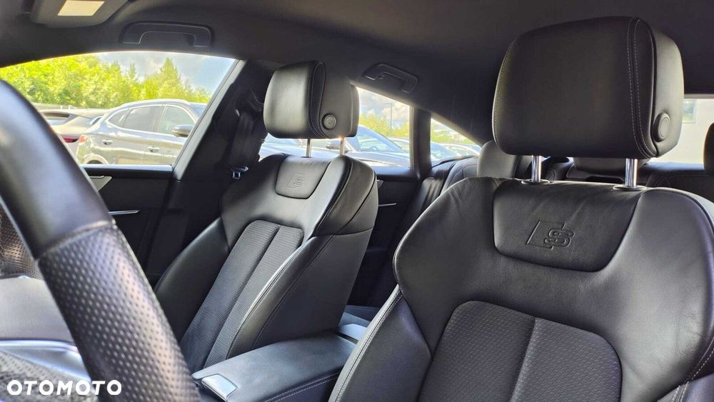 Audi A7 Sportback - 11