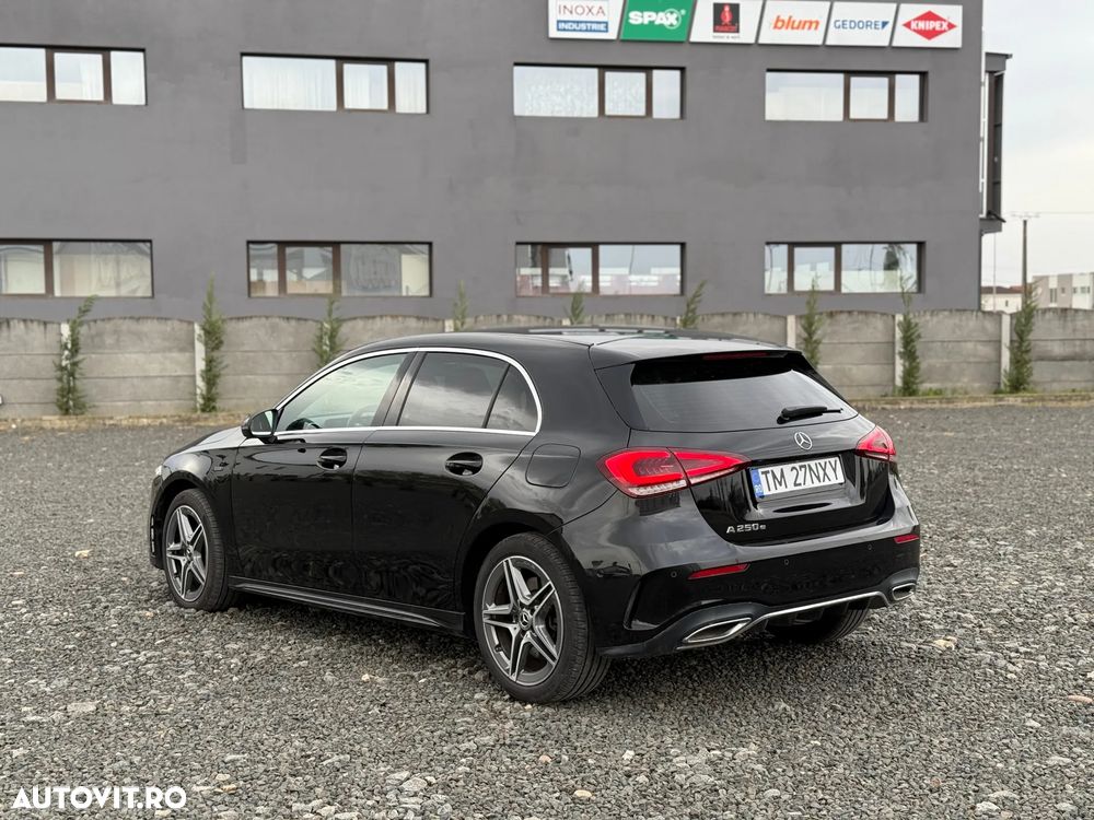 Mercedes-Benz A 250 e 8G-DCT Edition 2021 - 8