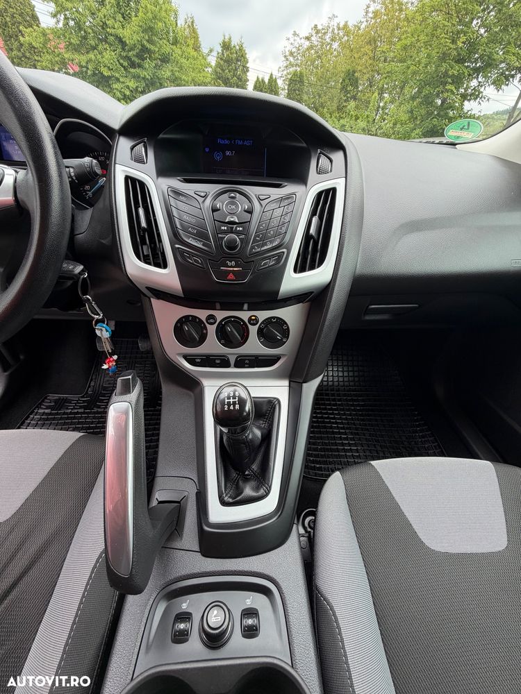 Ford Focus 1.0 EcoBoost Start-Stopp-System Champions Edition - 5