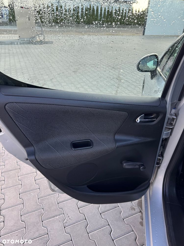 Peugeot 207 1.4 16V Presence - 9