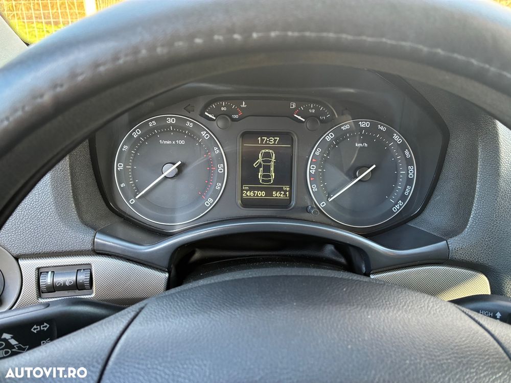 Skoda Octavia 1.9TDI Classic DSG - 17