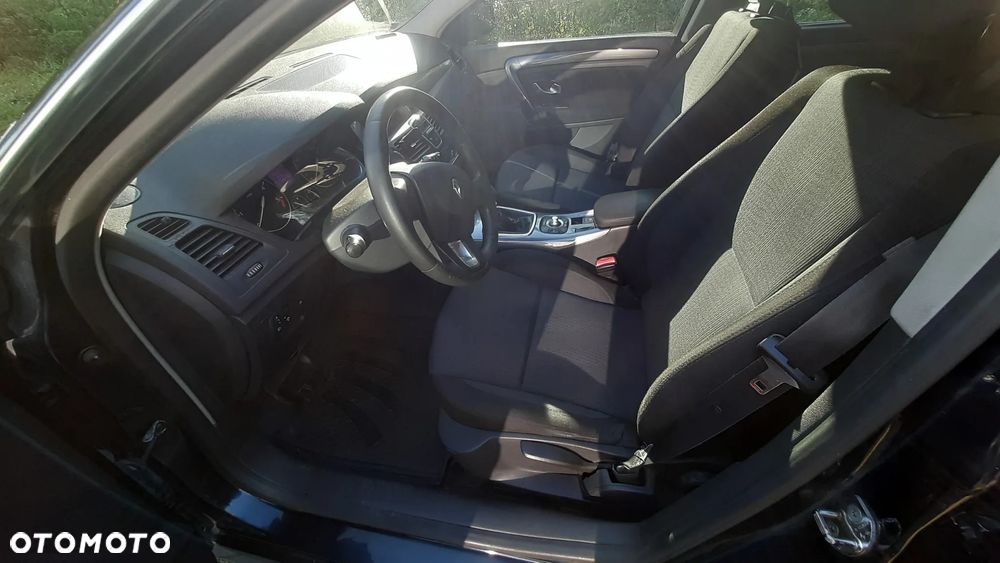 Renault Laguna 2.0 DCi Authentique - 8