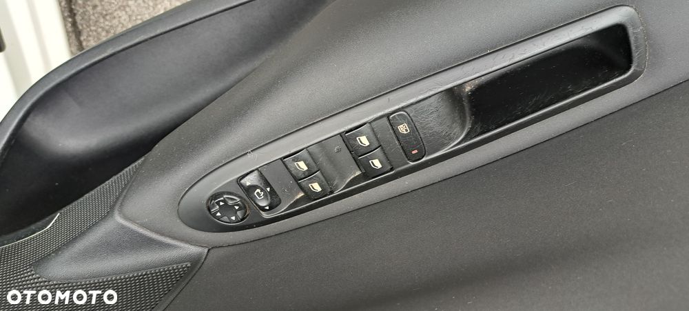 Citroën C4 VTi 120 Exclusive - 17