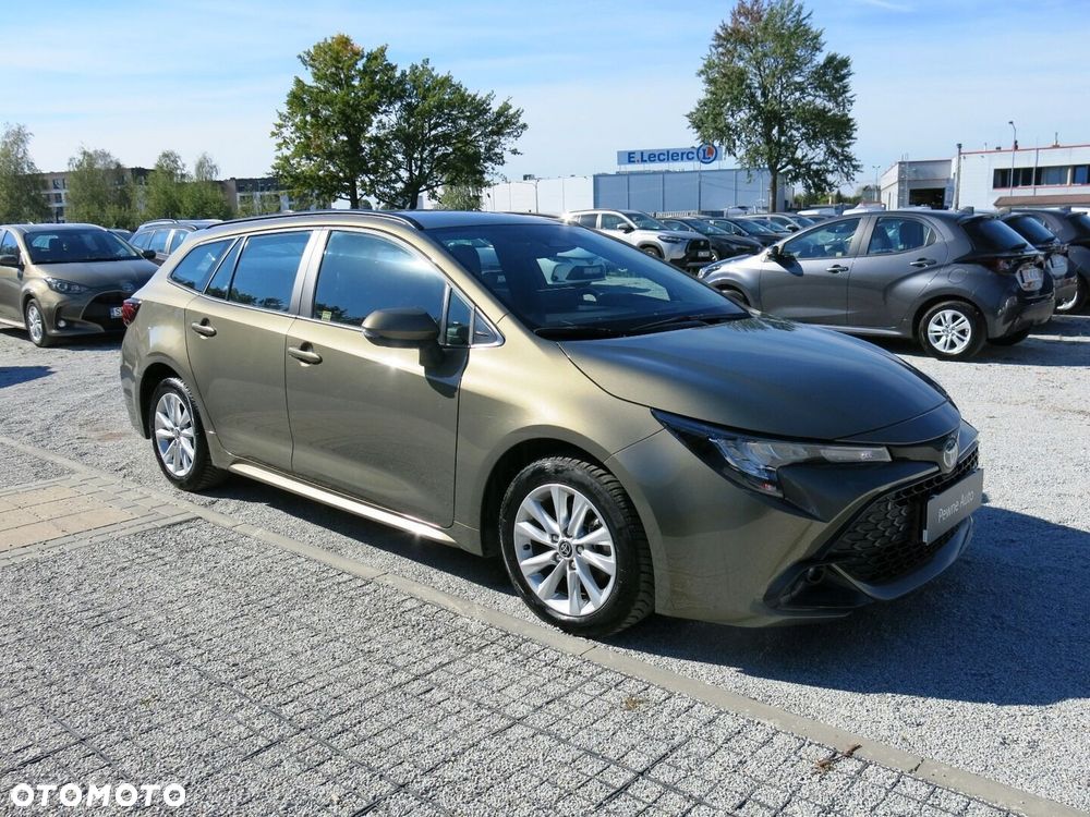 Toyota Corolla 1.8 Hybrid Comfort - 18